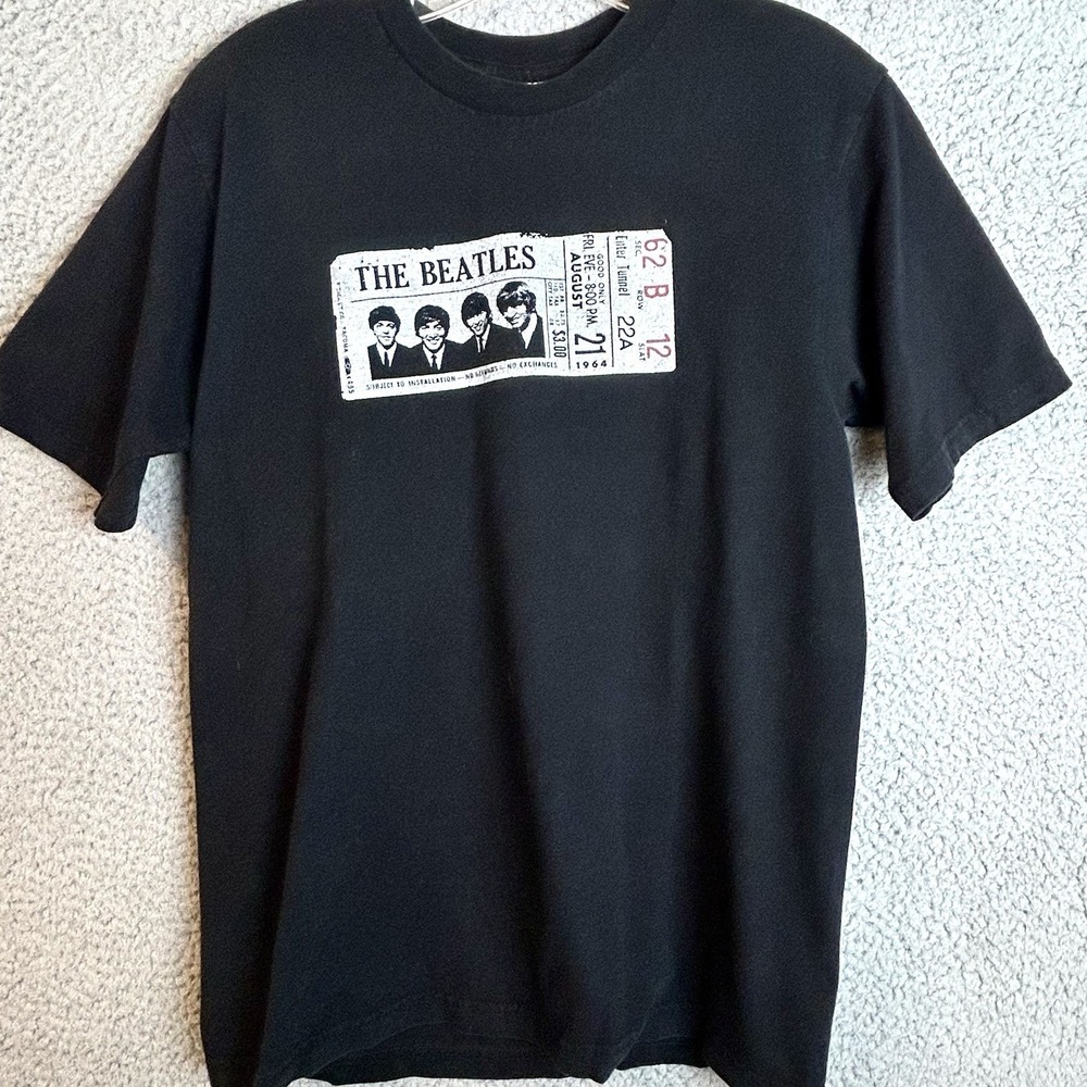 VTG The Beatles Men's Size Medium T-shirt 1964 Ticket Stub Graphic Cygnus Tag